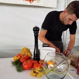 Meet your Posher, Corey